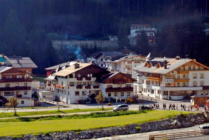 Hotel Kristall B&B Ischgl Luaran gambar